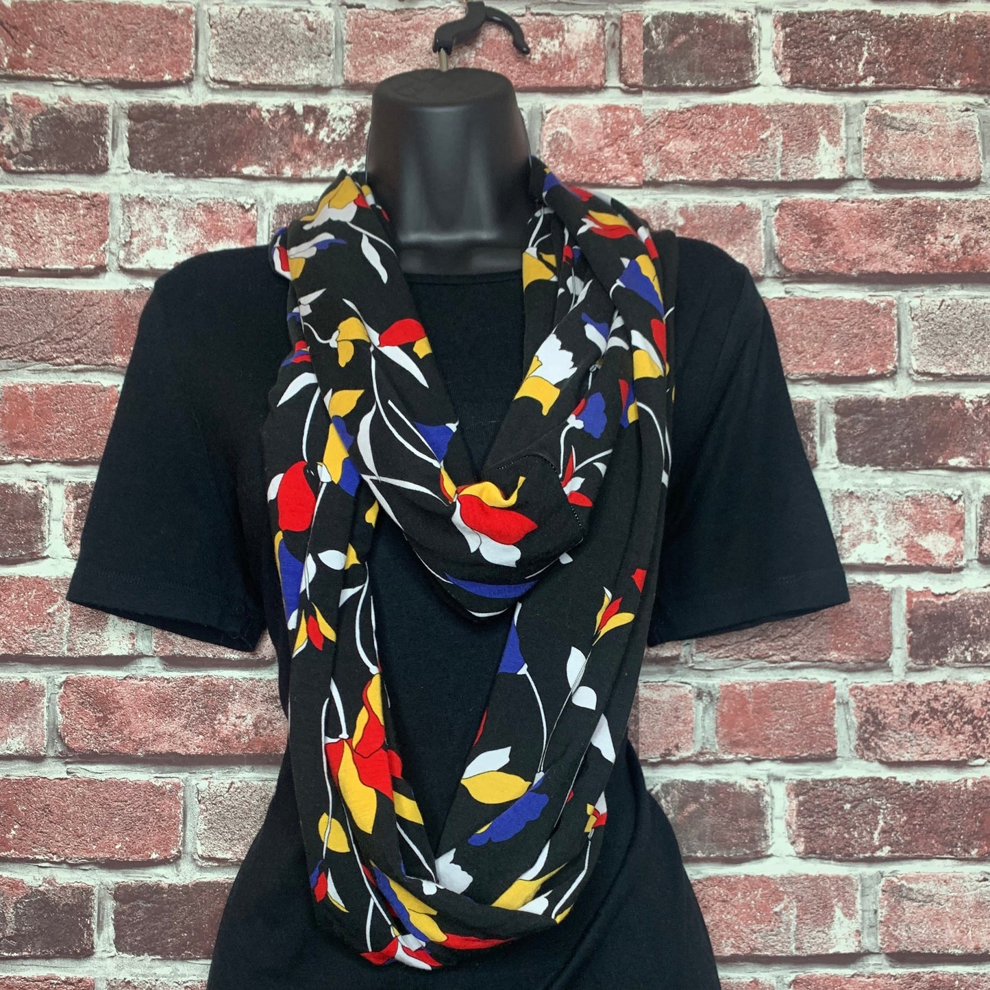 Dessa Scarf