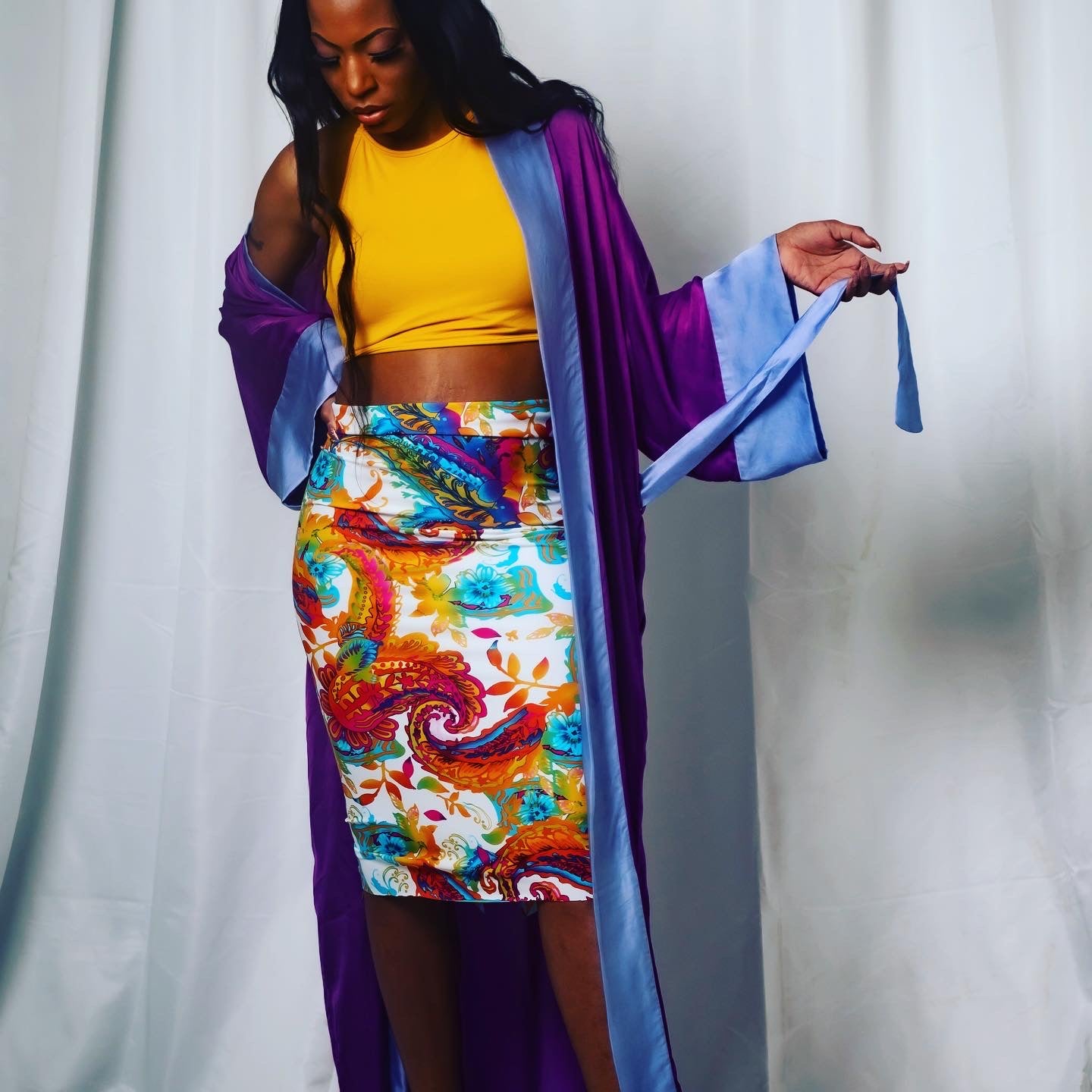 Amina Robe